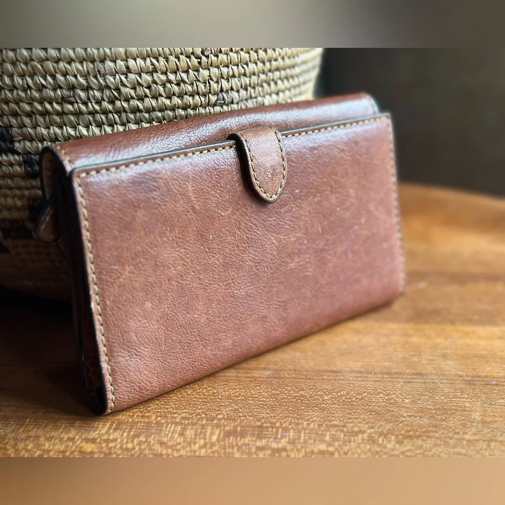 Frye Cognac Brown Leather Fold-Over Wallet - Picture 9 of 16